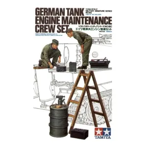 1/35 German Tank Engine Maintenance Crew