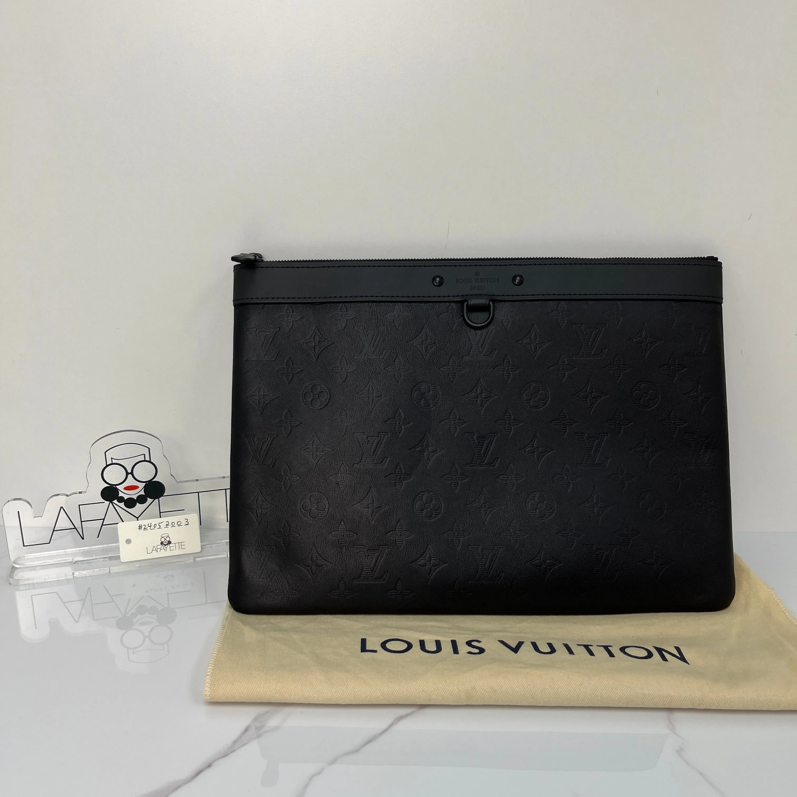 Louis Vuitton Shadow Discovery Pochette